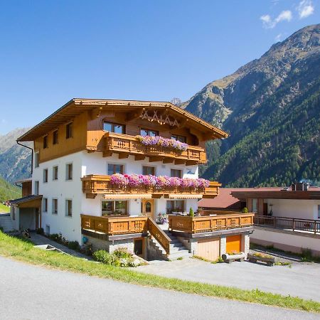 Haus Alois Bed and Breakfast Sölden Eksteriør billede