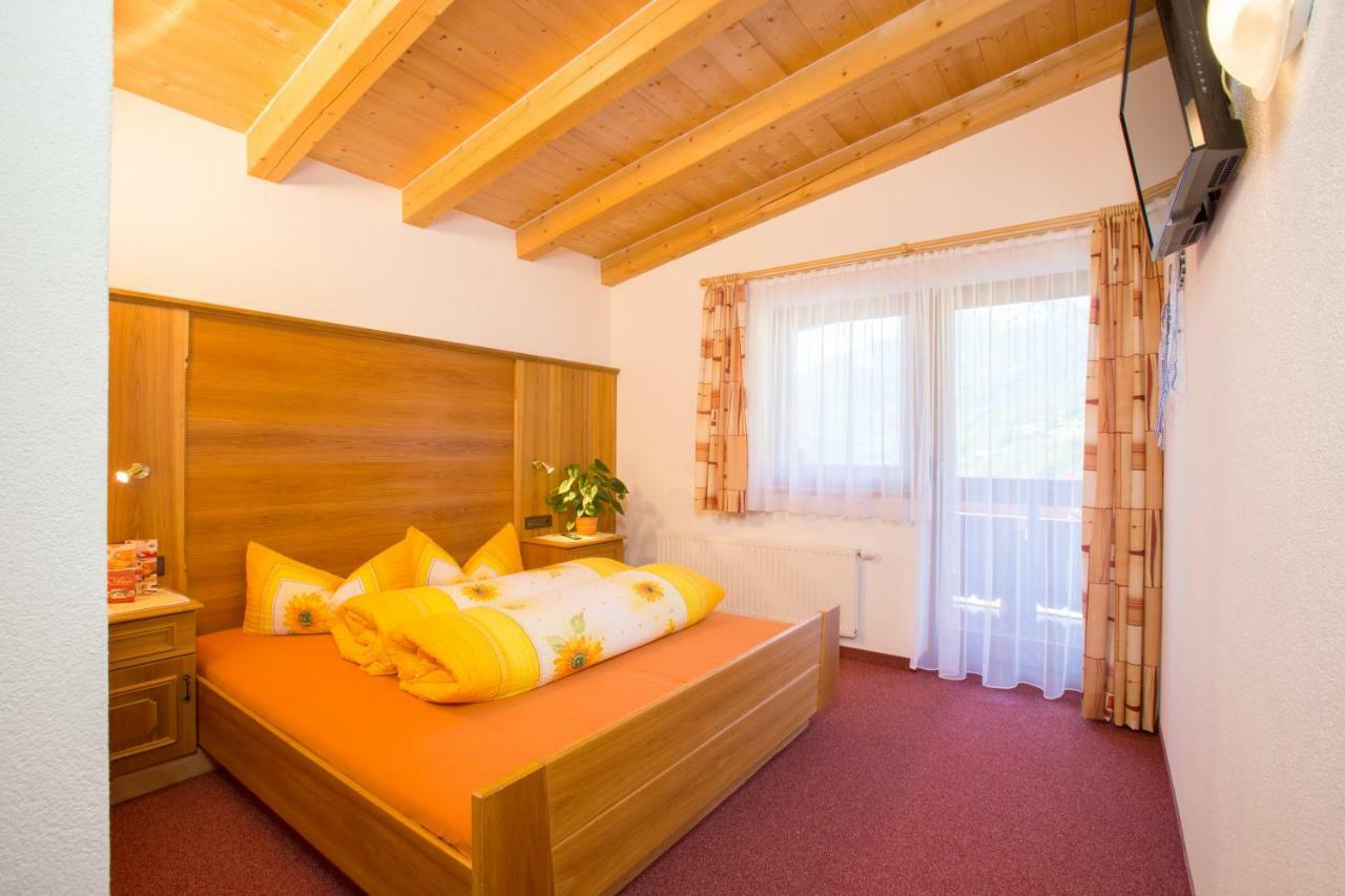 Haus Alois Bed and Breakfast Sölden Eksteriør billede